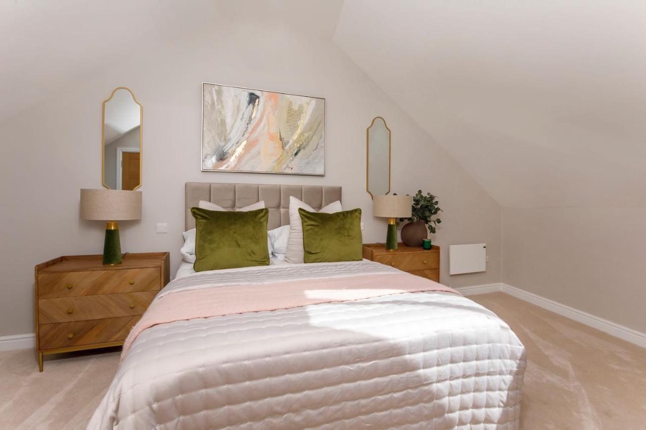 Crescent Court Modern And Luxurious Apartments York Buitenkant foto