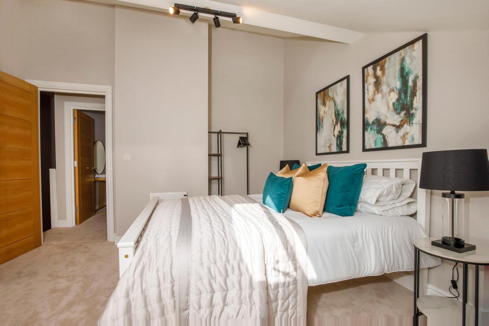 Crescent Court Modern And Luxurious Apartments York Buitenkant foto