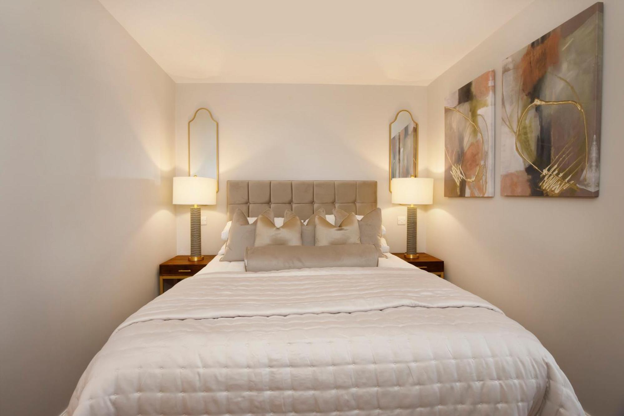 Crescent Court Modern And Luxurious Apartments York Buitenkant foto